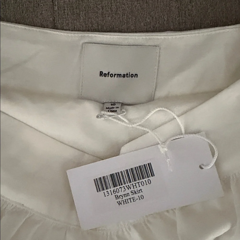 Reformation Brynn Skirt - Picture 6 of 7